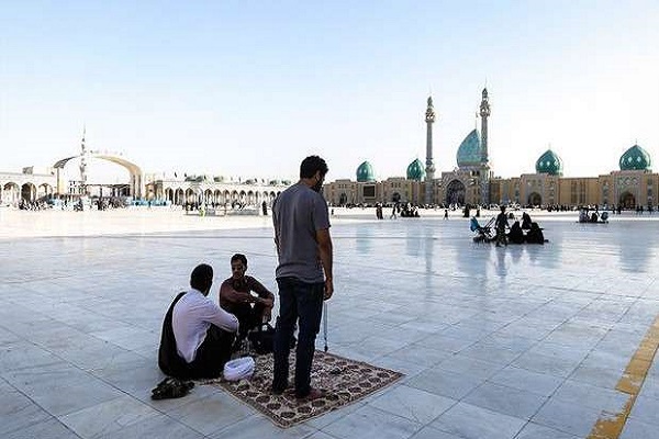 اعتکاف هزار و 800 نفر در مسجد مقدس جمکران