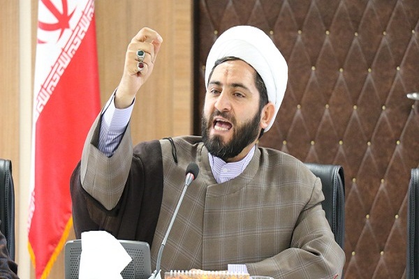 فرهنگ ایثار و شهادت الگوی مسئولان باشد