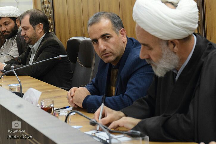 جلسه شورای اقامه نماز لرستان برگزار شد جلسه شورای اقامه نماز لرستان برگزار شد