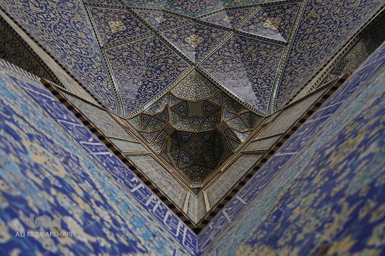 مدرسه ی صدر علمیه امام صادق (صدر چهار باغ)