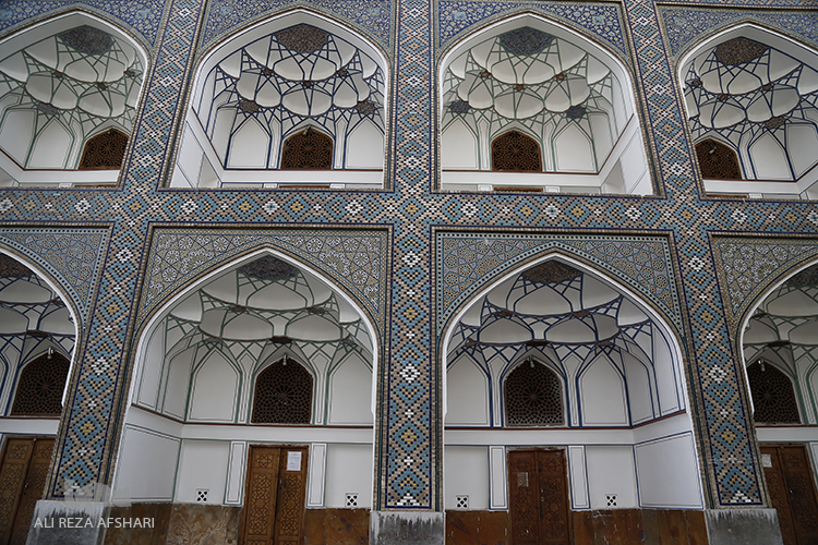 مدرسه ی صدر علمیه امام صادق (صدر چهار باغ)