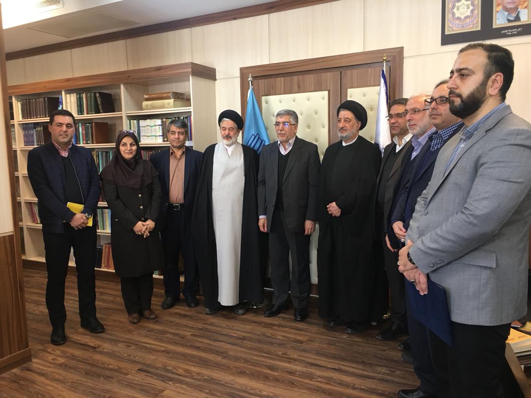 تفاهمنامه همکاری مابین کتابخانه و مرکز اسناد مجلس و جهاد دانشگاهی امضا شد تفاهمنامه همکاری مابین کتابخانه و مرکز اسناد مجلس و جهاد دانشگاهی امضا شد