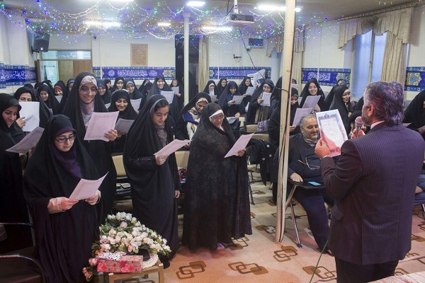 گزارش تصویری اختتامیه دوره تربیت مربی حفظ قرآن کریم در همدان