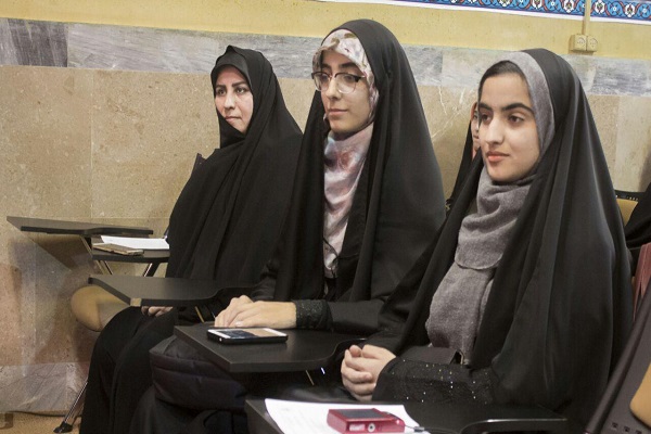 گزارش تصویری اختتامیه دوره تربیت مربی حفظ قرآن کریم در همدان