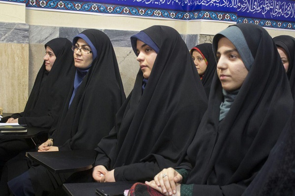 گزارش تصویری اختتامیه دوره تربیت مربی حفظ قرآن کریم در همدان