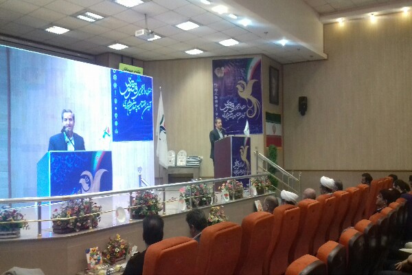 هنرمندان در تعمیق مفاهیم ناب اسلام محمدی تاثیرگذار هستند