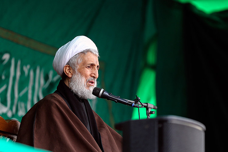وجود فساد در جامعه حساسیت جوانان را برمی&zwnj;انگیزد