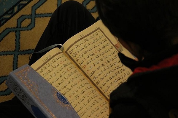 نخستین مفسر قرآن به زبان آمازیغی: قرآن را قبل از یادگرفتن زبان عربی حفظ کردم/ گزارش