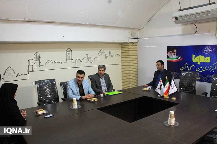 بازدید مدیرکل فرهنگ و ارشاد اسلامی استان از واحد خبری ایکنا یزد بازدید مدیرکل فرهنگ و ارشاد اسلامی استان از واحد خبری ایکنا یزد