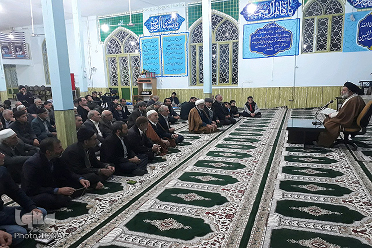 تقوا؛ راه مبارزه با انحراف/سازش با کافران باعث انحراف می&zwnj;شود