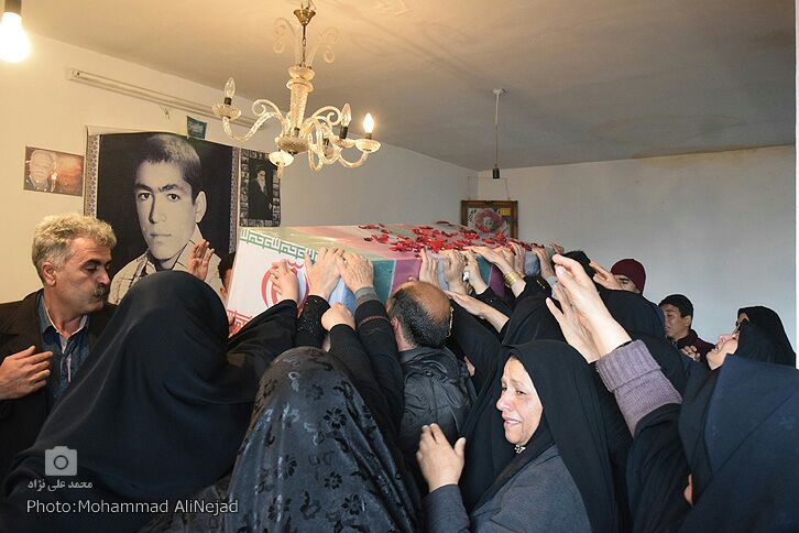 گزارش تصویری تشییع پیکر شهید هداوند در دورود