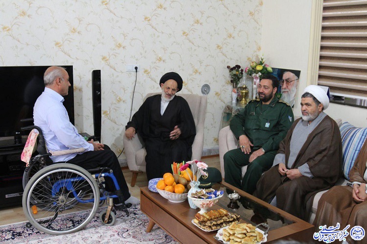 دیدار نماینده ولی فقیه با جانبازان بیرجند