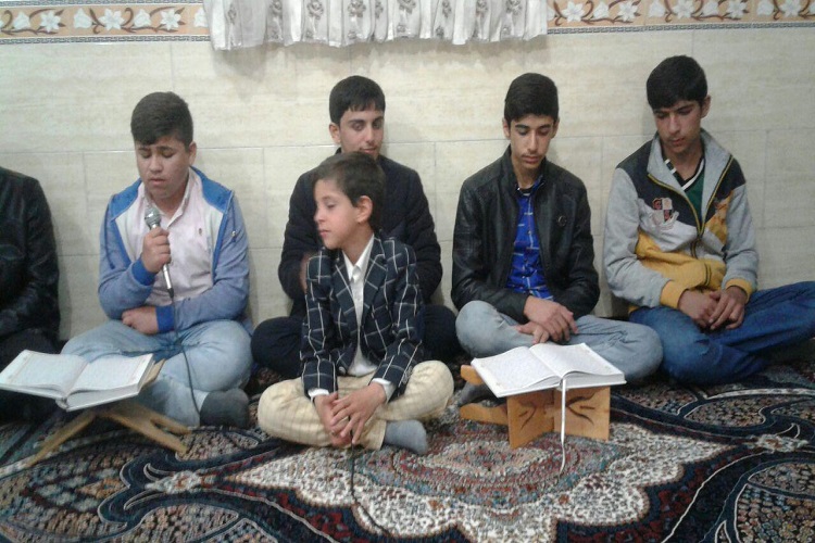 گزارش تصویری از محفل انس با قرآن موسسه آل&zwnj;یاسین سجاس