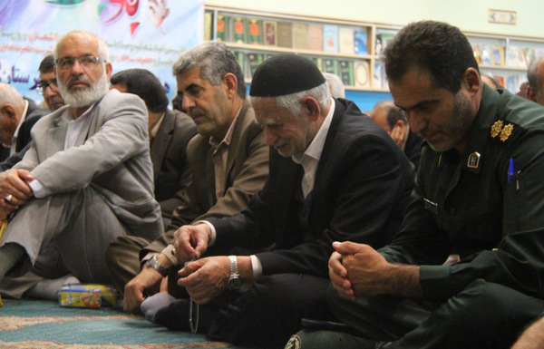 گزارش تصویری رونمایی کتاب «تا روشنای ستاره» در کوهدشت گزارش تصویری رونمایی کتاب «تا روشنای ستاره» در کوهدشت