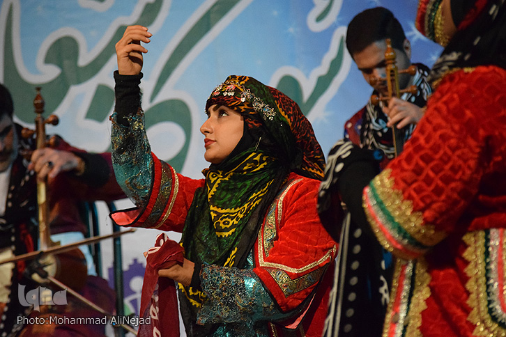 برگزاری جشن «سُورگانه شُعله اَفتاو» در خرمآباد + عکس برگزاری جشن «سُورگانه شُعله اَفتاو» در خرمآباد + عکس