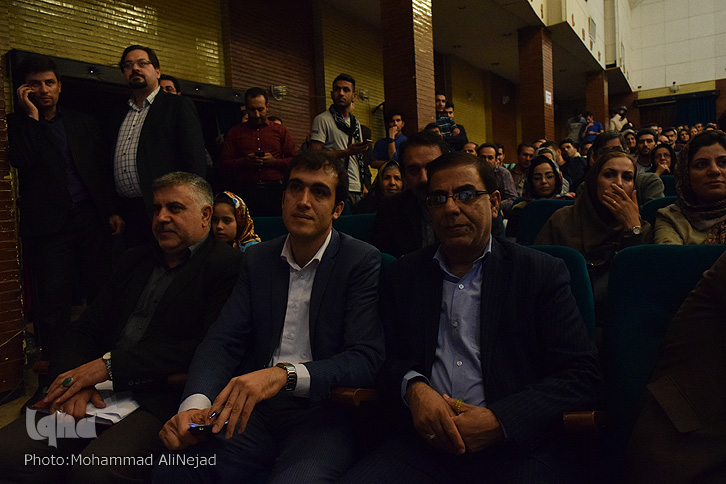 برگزاری جشن «سُورگانه شُعله اَفتاو» در خرمآباد + عکس برگزاری جشن «سُورگانه شُعله اَفتاو» در خرمآباد + عکس