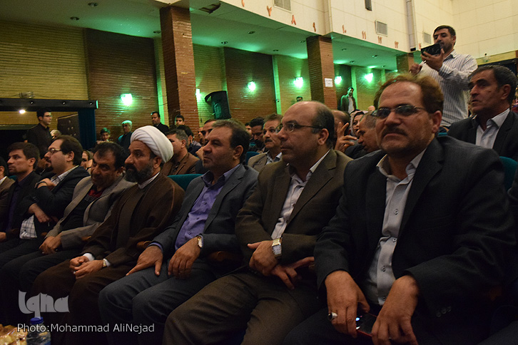 برگزاری جشن «سُورگانه شُعله اَفتاو» در خرمآباد + عکس برگزاری جشن «سُورگانه شُعله اَفتاو» در خرمآباد + عکس