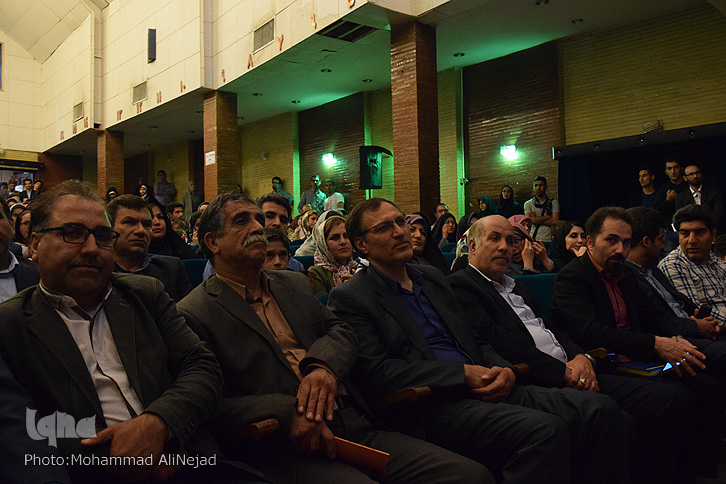 برگزاری جشن «سُورگانه شُعله اَفتاو» در خرمآباد + عکس برگزاری جشن «سُورگانه شُعله اَفتاو» در خرمآباد + عکس
