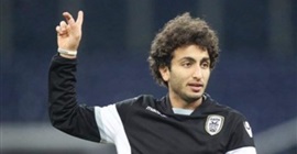 قرآن‌خواندن ستاره سوپرلیگ فوتبال یونان+عکس