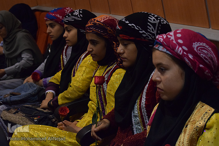 گزارش تصویری آیین تجلیل از معلمان نمونه لرستان