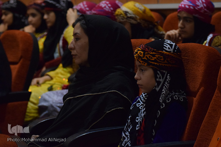 گزارش تصویری آیین تجلیل از معلمان نمونه لرستان