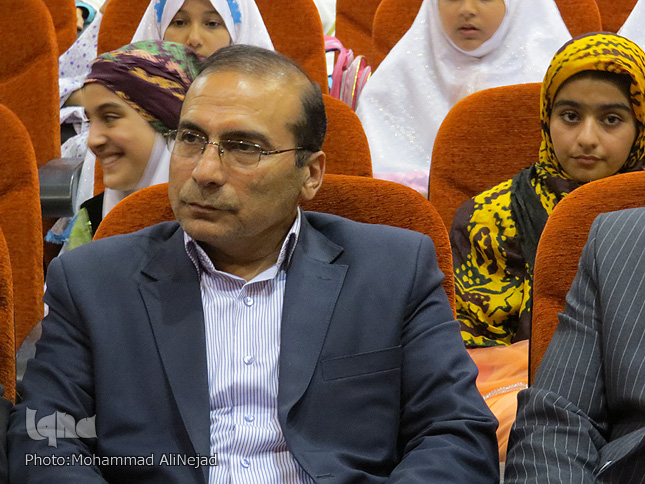 گزارش تصویری جشن شکرگزاری قرآن دانشآموزان دبستان یادگار امام(ره) گزارش تصویری جشن شکرگزاری قرآن دانشآموزان دبستان یادگار امام(ره)