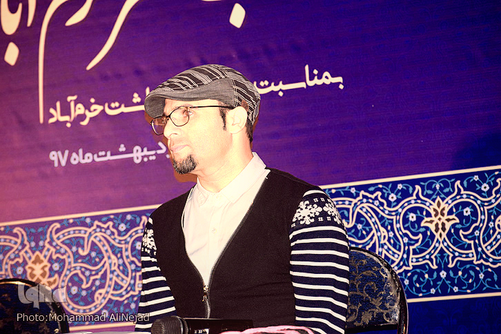 گزارش تصویری شب شعر ویژه هفته نکوداشت خرم&zwnj;آباد