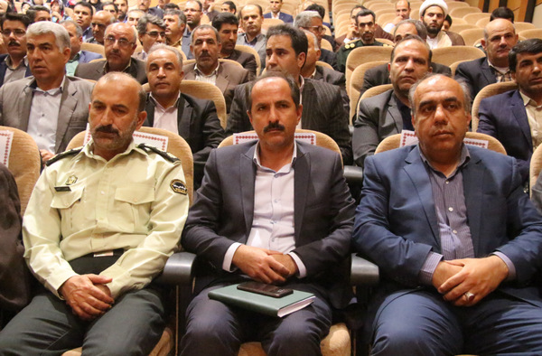 گزارش تصویری همایش بزرگداشت هفته معلم در کوهدشت