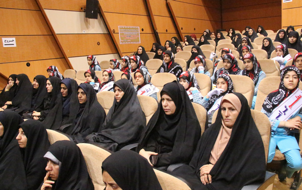 گزارش تصویری همایش بزرگداشت هفته معلم در کوهدشت