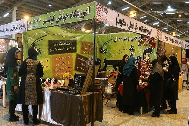 برپایی نمایشگاه «معرفی مشاغل» در جهاددانشگاهی همدان برپایی نمایشگاه «معرفی مشاغل» در جهاددانشگاهی همدان