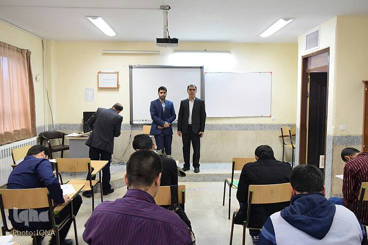 گزارش تصویری مسابقات قرآن دانش&zwnj;آموزان و فرهنگیان لرستان