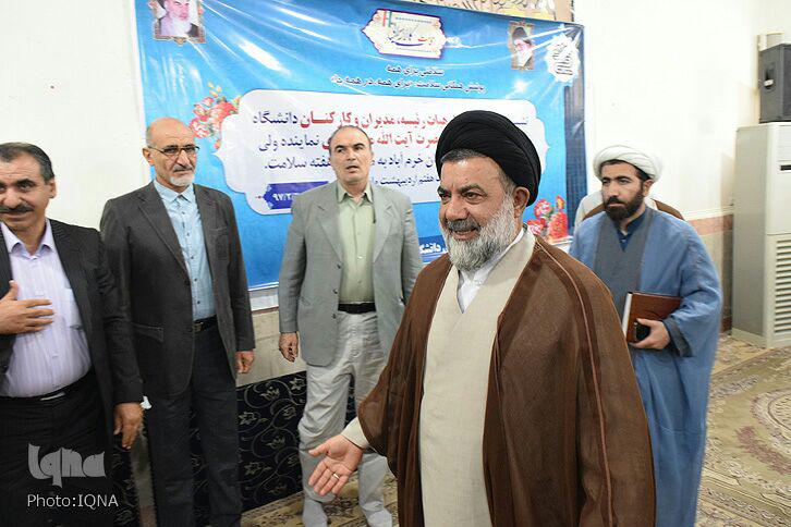 گزارش تصویری دیدار کارکنان علوم پزشکی لرستان با آیت&zwnj;الله میرعمادی