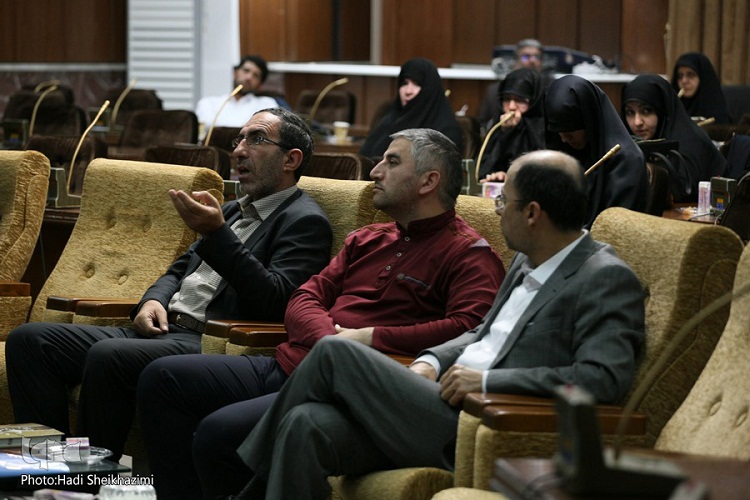 کارگاه آشنایی با ترجمه&zwnj; خواندنی قرآن در تبریز برگزار شد