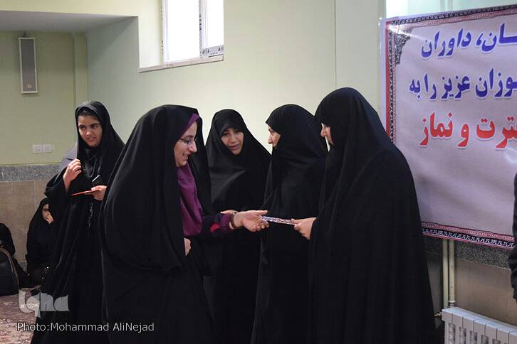 گزارش تصویری مراسم اختتامیه مسابقات قرآن دانش&zwnj;آموزان و فرهنگیان لرستان