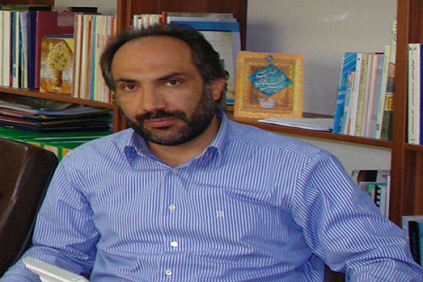 نامگذاری سالن همایش&zwnj; مجتمع فرهنگی بوعلی به نام دکتر حسین معصومی همدانی
