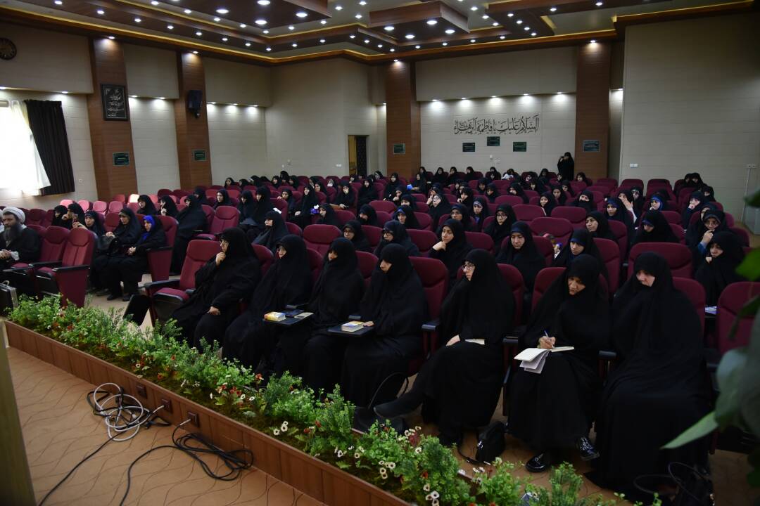 بزرگداشت مرحوم آیت&zwnj;الله ایمانی در حوزه&zwnj;های علمیه خواهران فارس/ در انجام وظیفه با خود مغالطه نكنیم