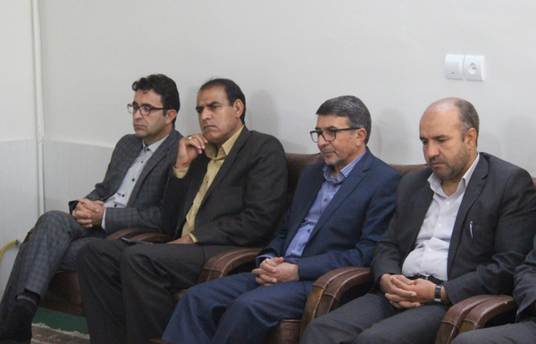 گزارش تصویری غبارروبی مسجد حضرت صاحب&zwnj;الزمان (عج) کوهدشت