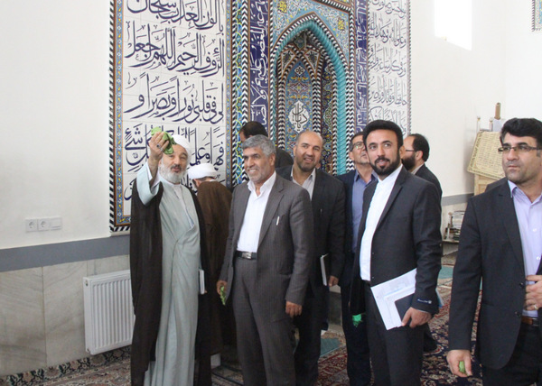 گزارش تصویری غبارروبی مسجد حضرت صاحب&zwnj;الزمان (عج) کوهدشت