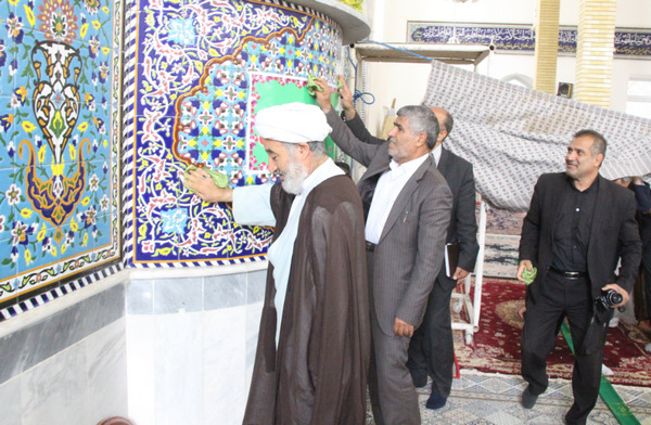 گزارش تصویری غبارروبی مسجد حضرت صاحب&zwnj;الزمان (عج) کوهدشت