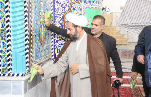 گزارش تصویری غبارروبی مسجد حضرت صاحب&zwnj;الزمان (عج) کوهدشت