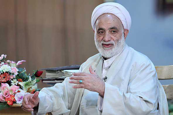 برنامه «درسهایی از قرآن» در حرم مطهر رضوی برگزار میشود برنامه «درسهایی از قرآن» در حرم مطهر رضوی برگزار میشود