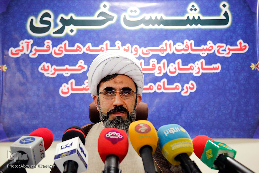 اجرای طرح ضیافت الهی در 2451 امامزاده/ برپایی 110 محفل شاخص قرآنی