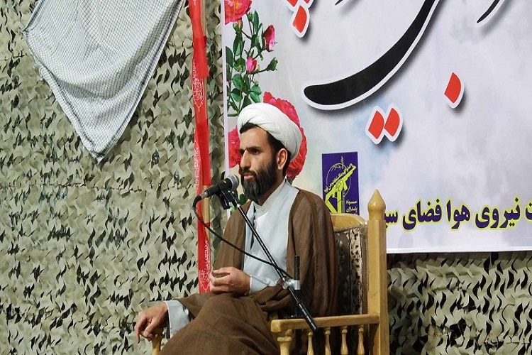 جریان های ملازم ولی فقیه در کشور تقویت شود
