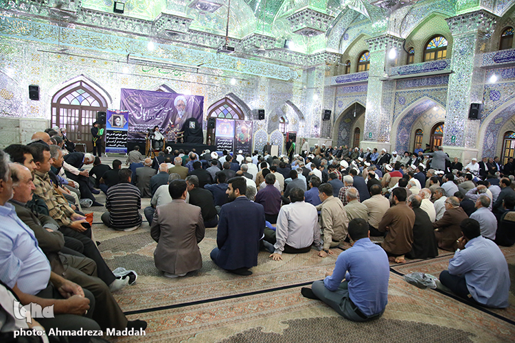 علما؛ مسئول حفاظت از مرزهای اعتقادی شیعیان/ مرحوم آیتالله ایمانی، عالمی زمانشناس و مدبر بود علما؛ مسئول حفاظت از مرزهای اعتقادی شیعیان/ مرحوم آیتالله ایمانی، عالمی زمانشناس و مدبر بود