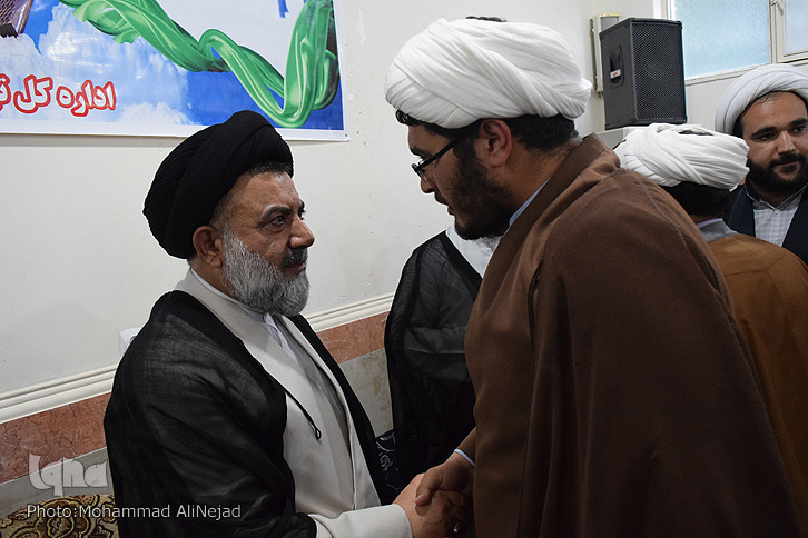برگزاری همایش «طلایهداران تبلیغ» در لرستان + عکس برگزاری همایش «طلایهداران تبلیغ» در لرستان + عکس