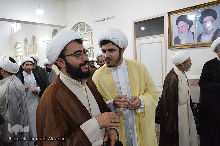 برگزاری همایش «طلایهداران تبلیغ» در لرستان + عکس برگزاری همایش «طلایهداران تبلیغ» در لرستان + عکس