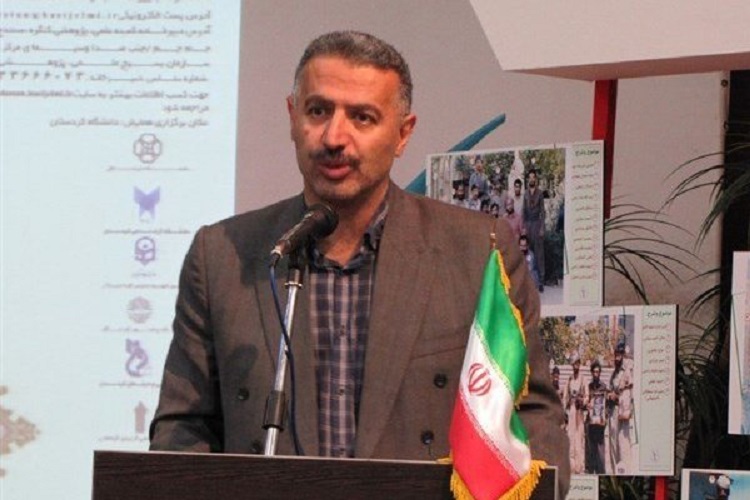 تواضع و فروتنی کمال را برای یک هنرمندبه دنبال دارد