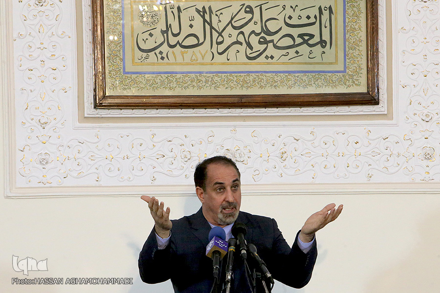 تاثیر وجودشناختی معماری پرستشگاه بر افزایش گرایش انسان به عبادت تاثیر وجودشناختی معماری پرستشگاه بر افزایش گرایش انسان به عبادت