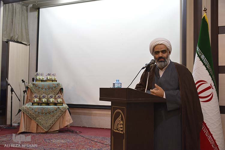 اختتامیه جشواره عکاسی بازی و بازی