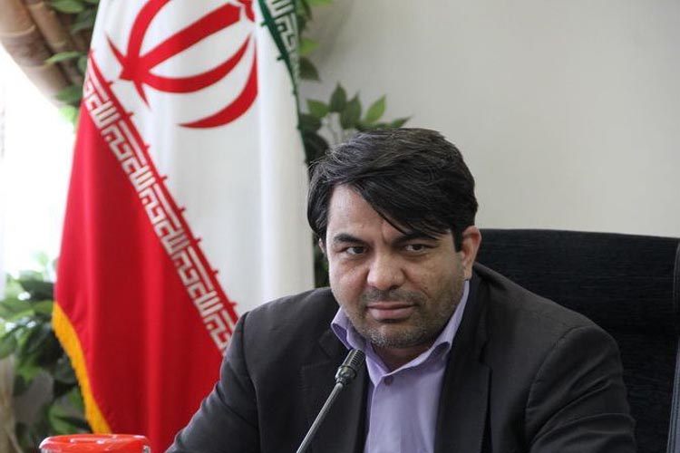 ارزش&zwnj;های ملی و اسلامی با نگاه همه جانبه&zwnj;نگر و خلاق تبيين شود